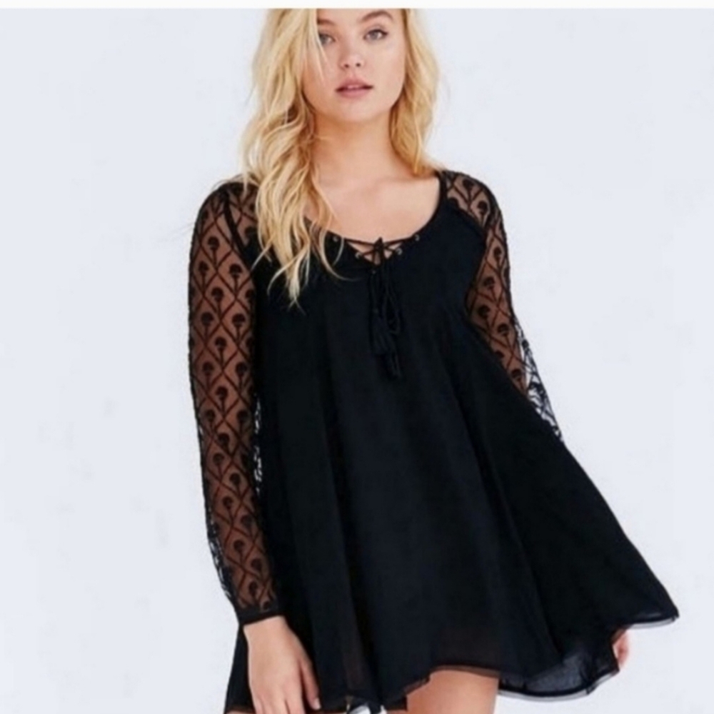 Urban Outfitters ecote' Boho Western Peasant Lace Up Tassel Tunic Mini Black XS